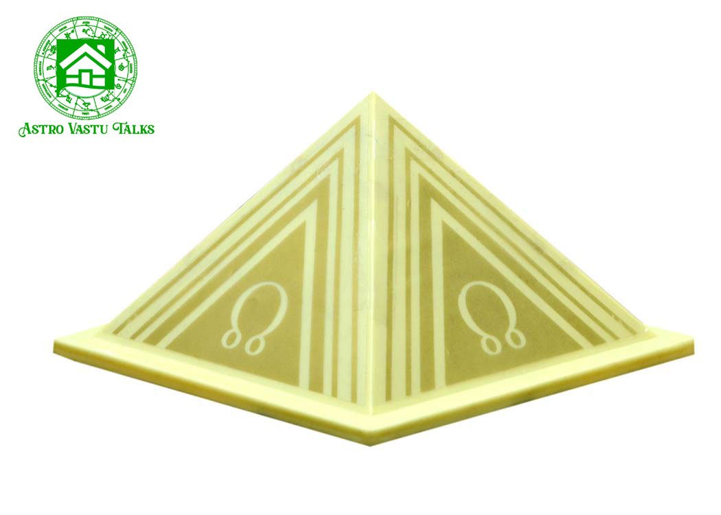 Planet energy pyramids (Center) Size 7 inch