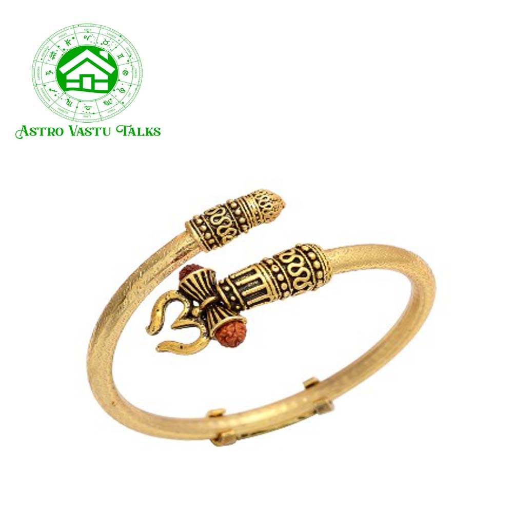 Trishul with OM Rudraksha Kada